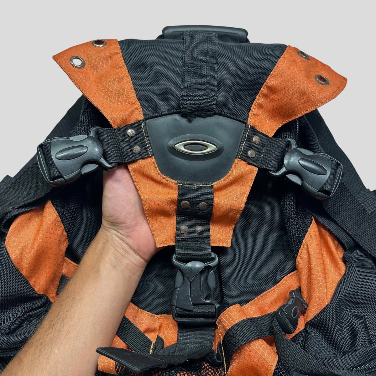 Oakley early 00’s Icon Backpack | O/S, Orange