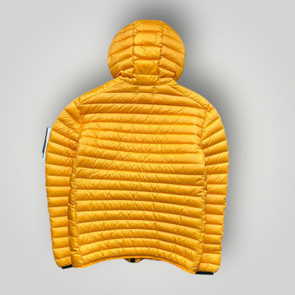 Stone Island Loom Woven Chambers R-Nylon Down TC S BNWT | Default Title, Red