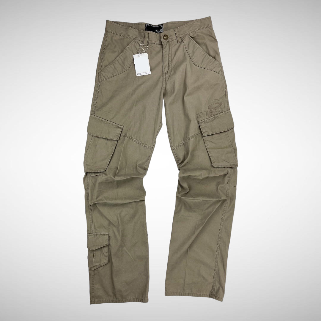 Oakley Cargos