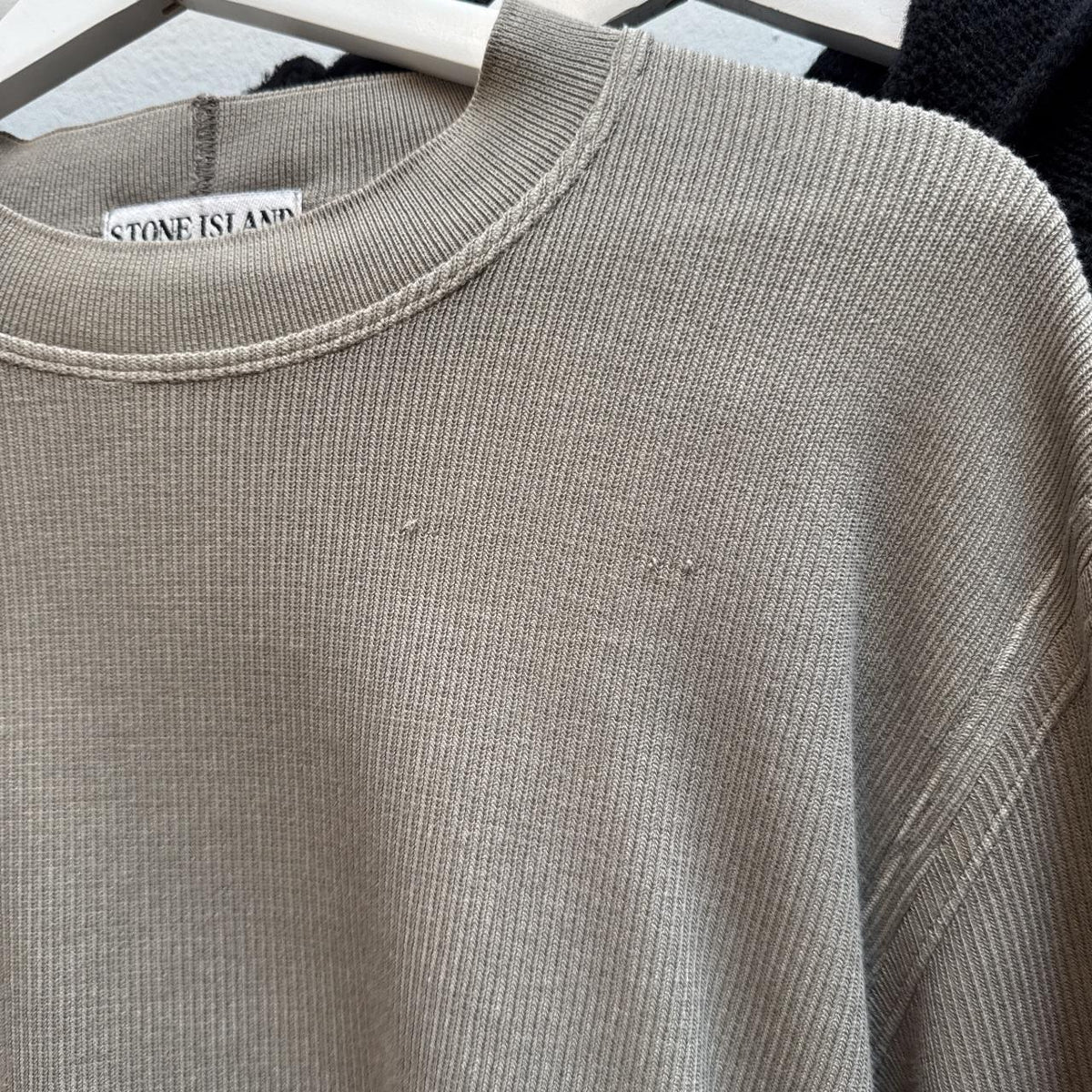 Stone Island Vintage Early 2000s Ribbed Knit Sweatshirt – Taupe Grey (M) | Medium, Grey