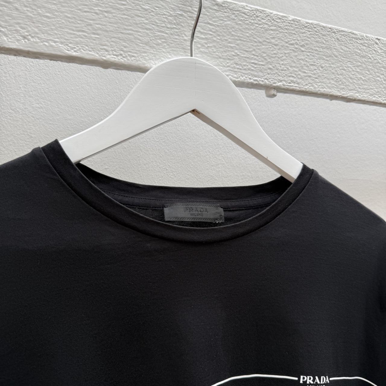 Prada Logo T-shirt (L) | Large, Black