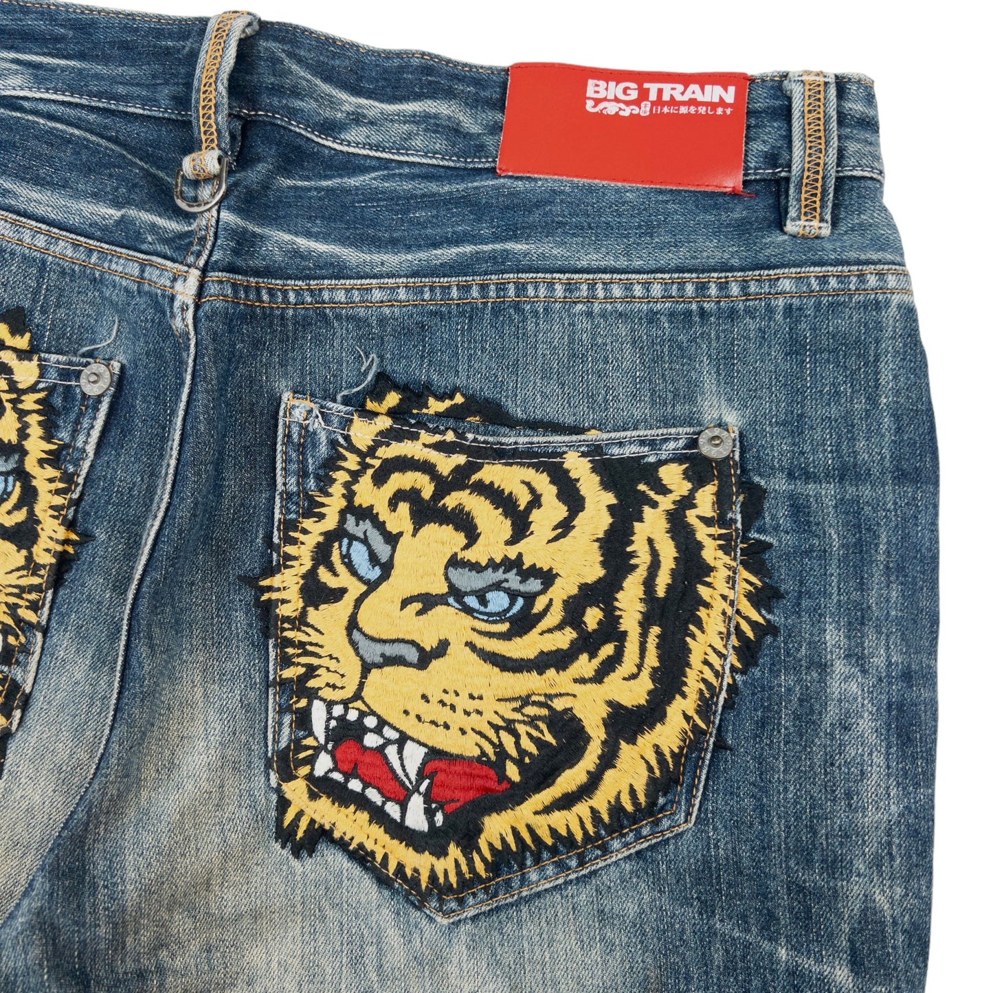 Vintage Big Train Japanese Tiger Embroidered Denim Jeans Size W38