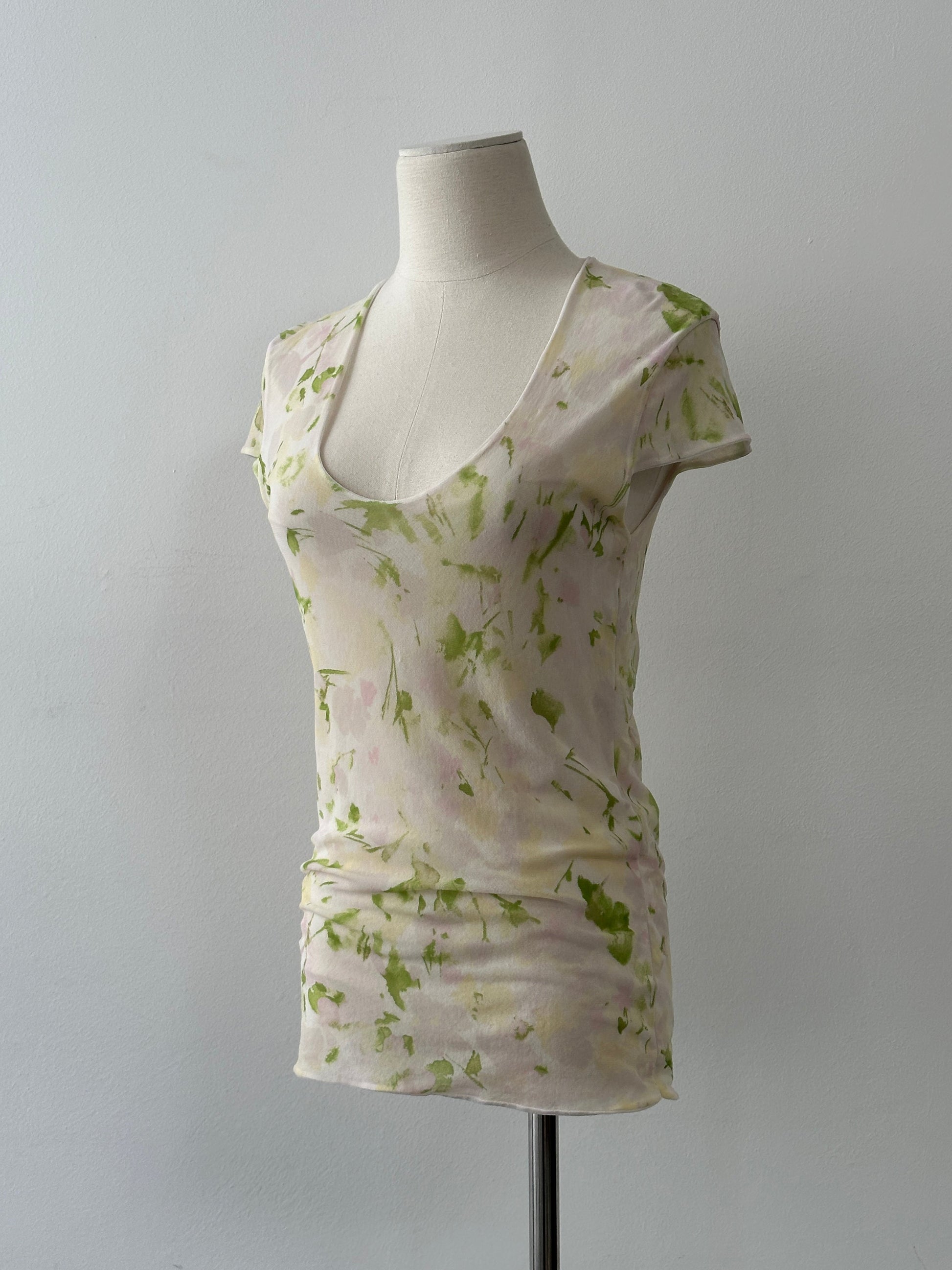 Italian Vintage 2000s Floral Fitted V Neck Top - M