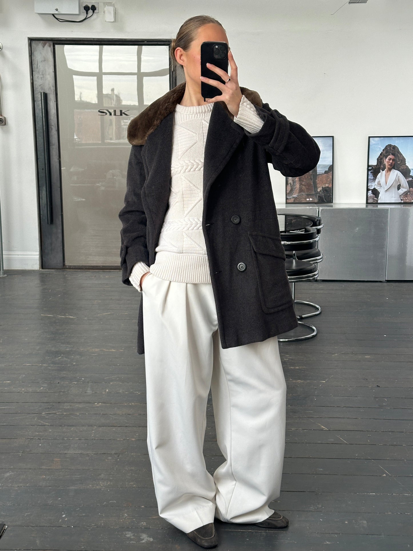 Max Mara 1990s Wool Cashmere Plush Fur Collar Coat - M/L