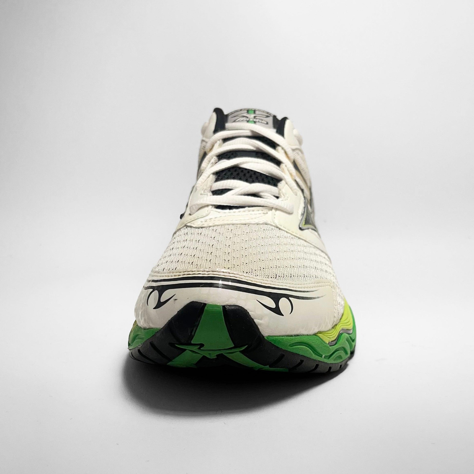 Mizuno Wave Creation 14 (2013) - Known Source