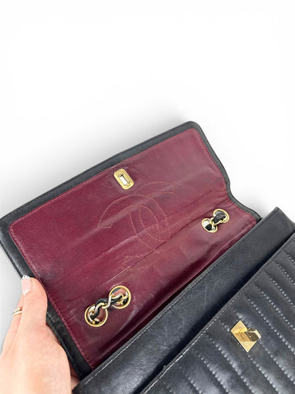 1980s Chanel Single Flap Horizontal Lambskin Leather Bag GHW Vintage | O/S, Black
