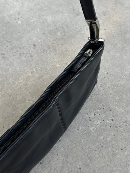 DKNY 2000s Leather Shoulder Bag