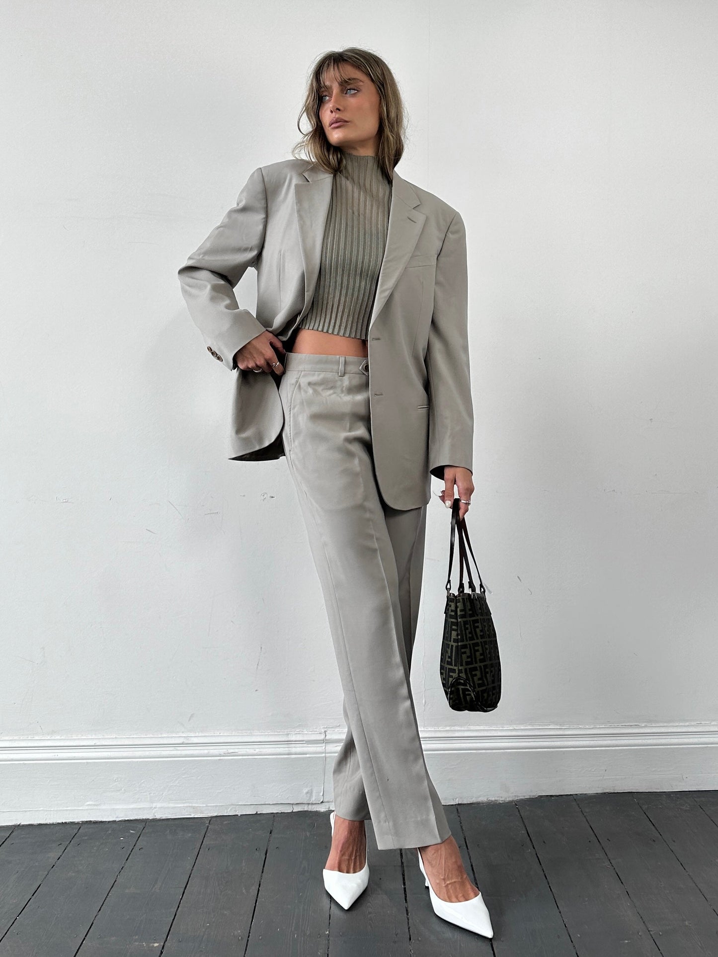 Armani Collezioni Pure Wool Single Breasted Suit - 40R/W30