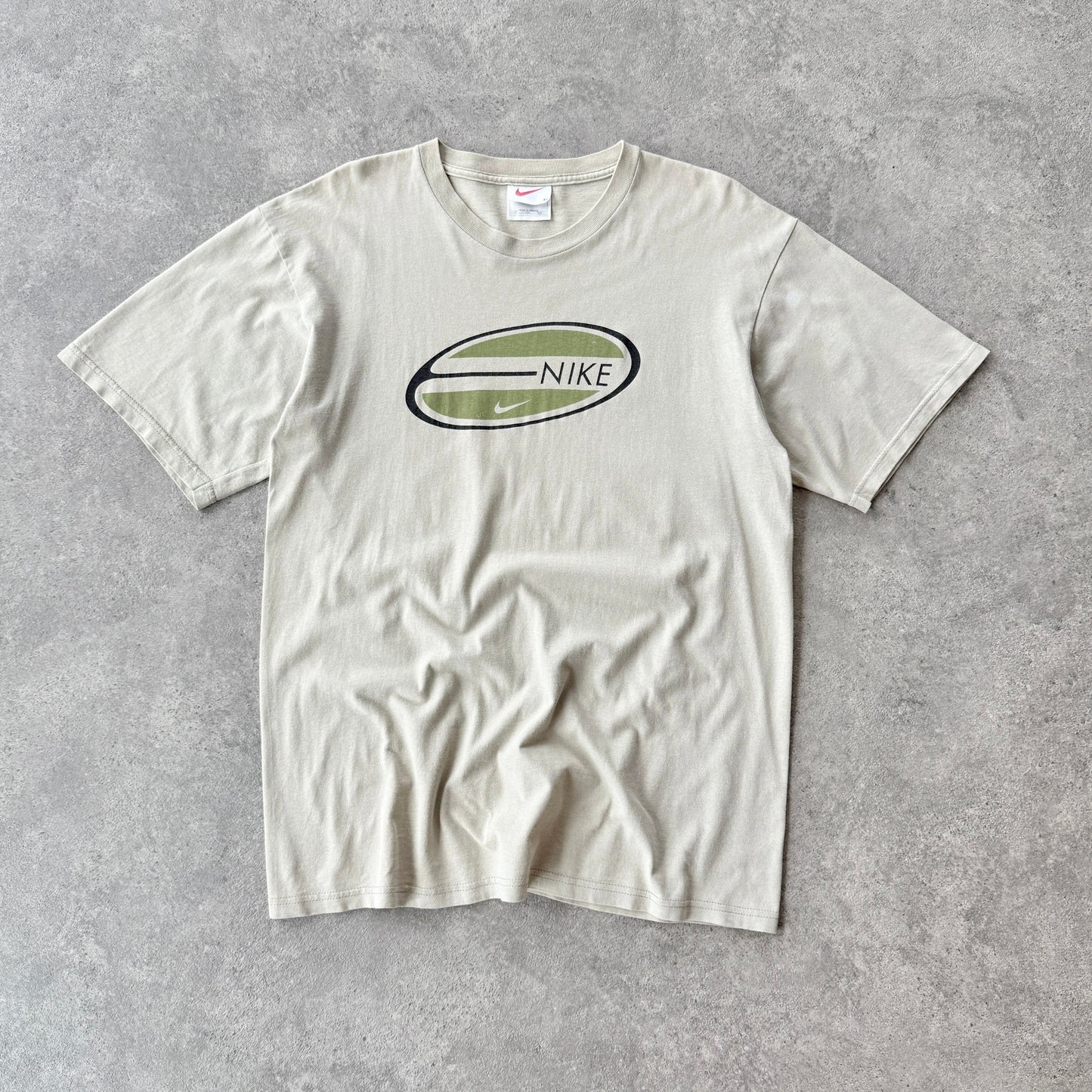 Nike 1990s heavyweight graphic logo t-shirt (M)