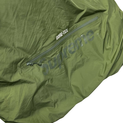Supreme Gore-Tex Down Puffer Jacket In Olive Green ( L )