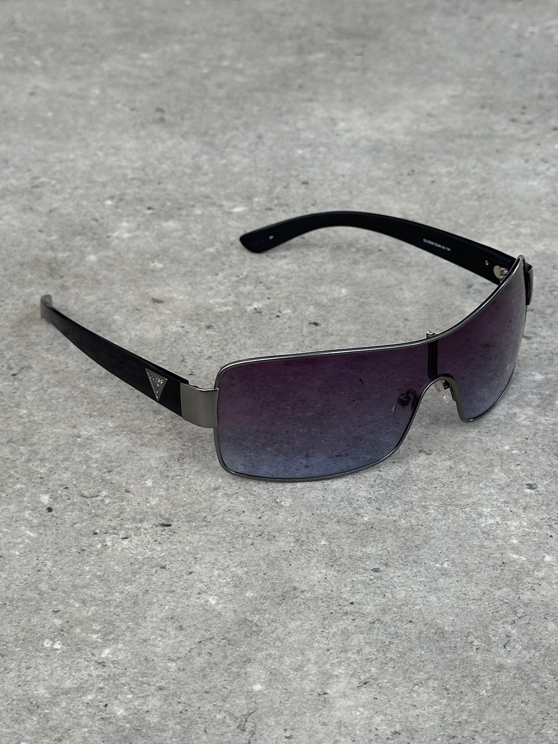 Guess 2000s Oversized Shield Logo Sunglasses