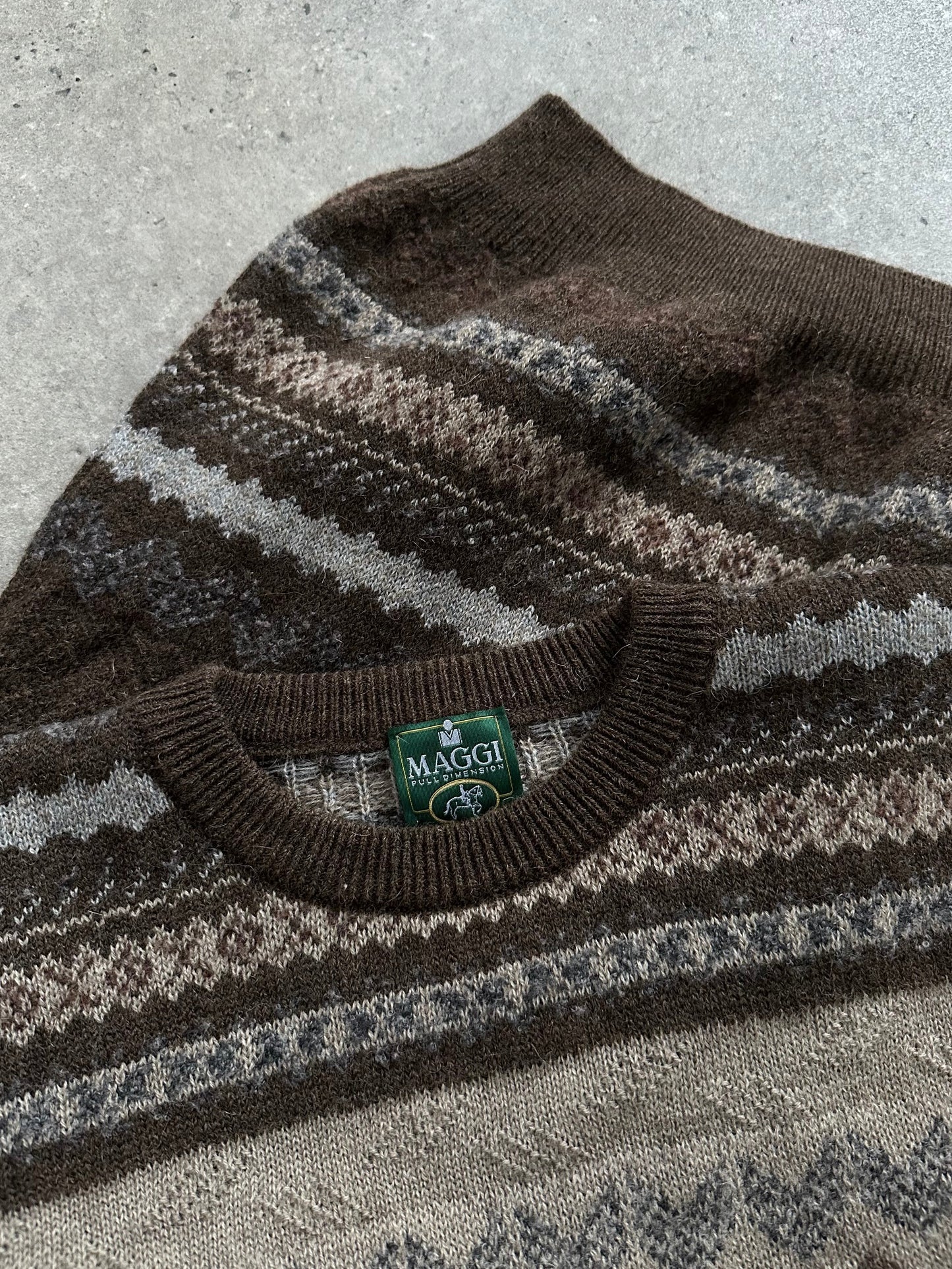 Italian Vintage 1990s Wool Alpaca Patterned Knit Jumper - XL