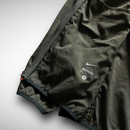 Nike x UNDERCOVER ‘Gyakusou’ 2-in-1 Running Jacket (SS2012)