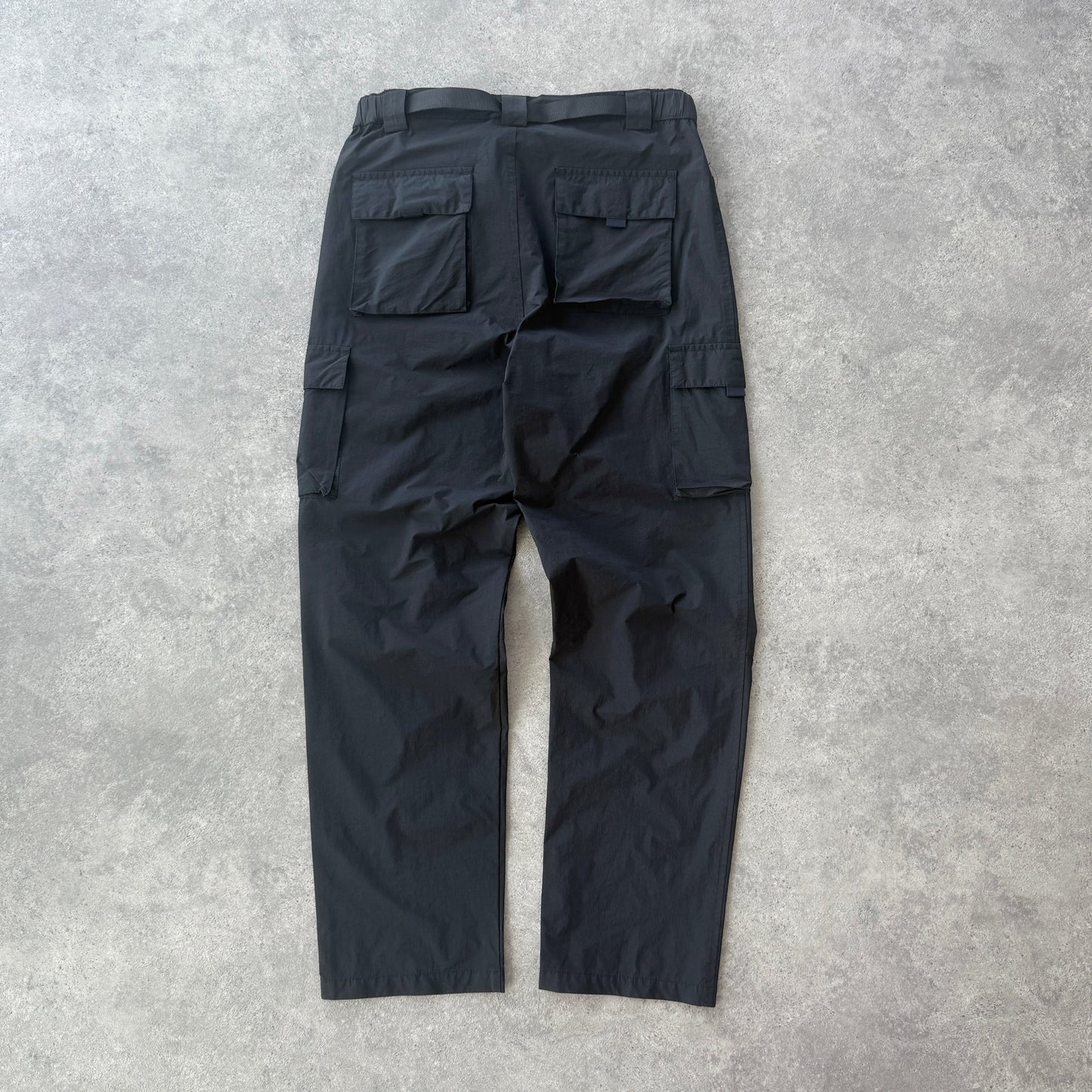 Arc’teryx 2000s technical lightweight waterproof trousers (L)