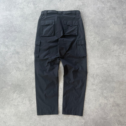 Arc’teryx 2000s technical lightweight waterproof trousers (L)