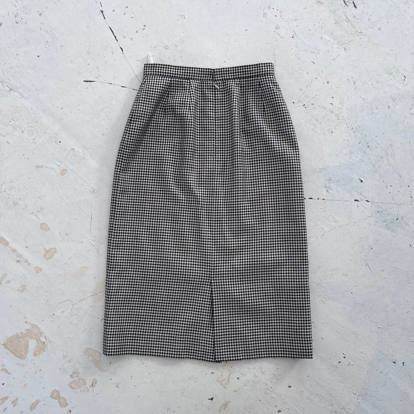 1990s Burberry skirt | Checkered, Black and White
