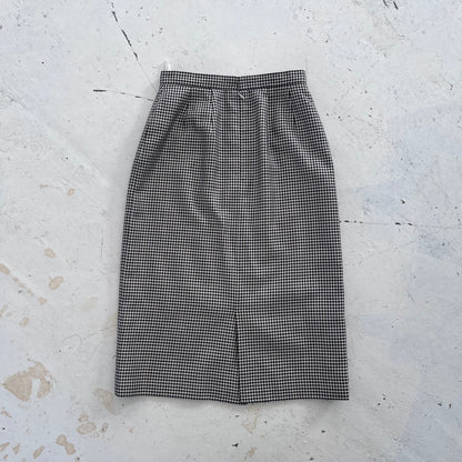 1990s Burberry skirt | Checkered, Black and White