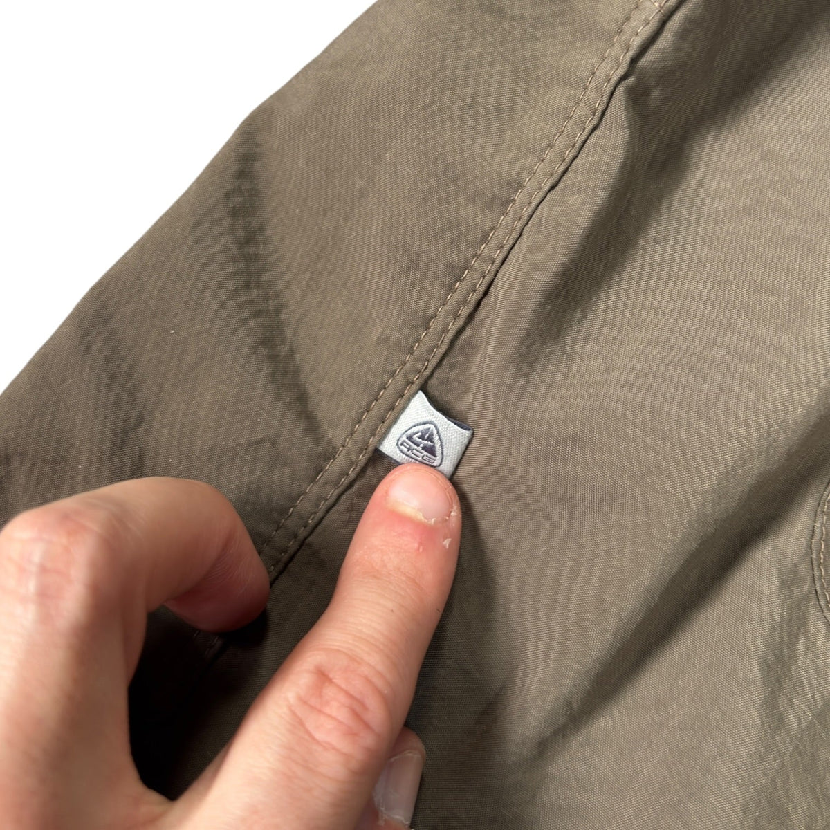 Nike ACG 00’s Cargo Shorts W30 | W30, Olive