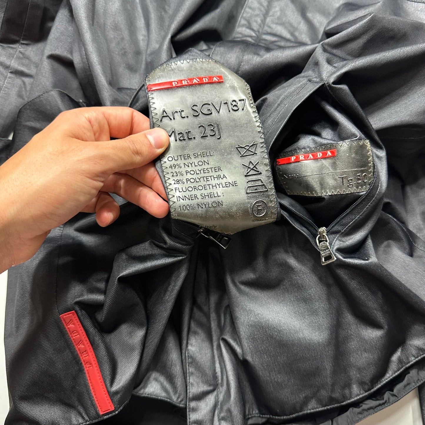 Prada Sport 1999 Hydrophobic Taped Seam Reversible Glove Jacket - IT50 (L)