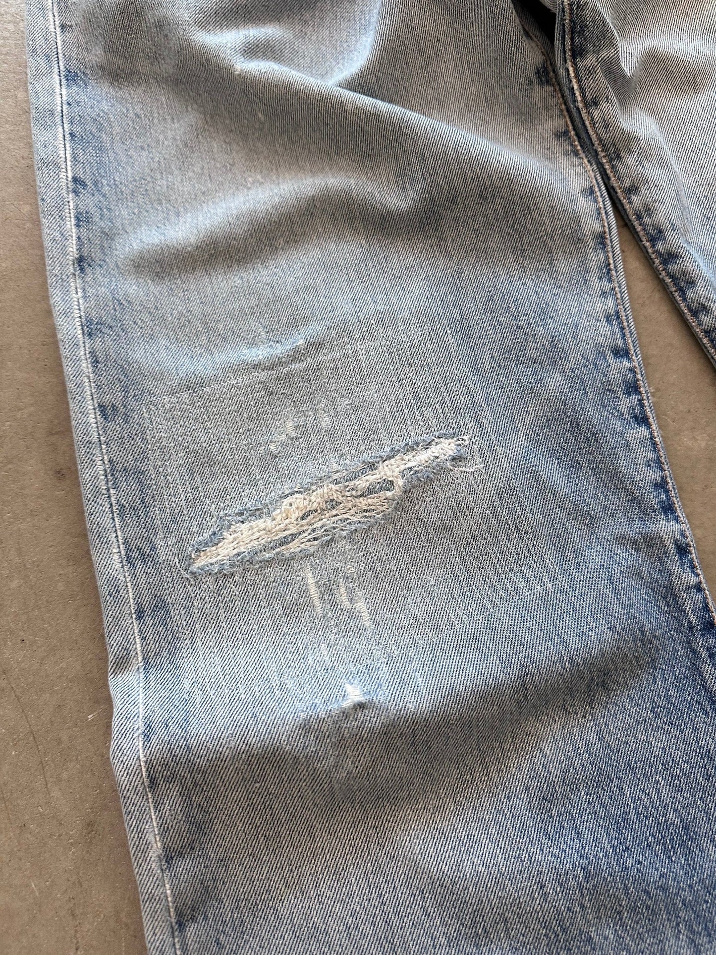 1990's Levi's 501 Repaired Jeans - 35 x 34 | W35, Red