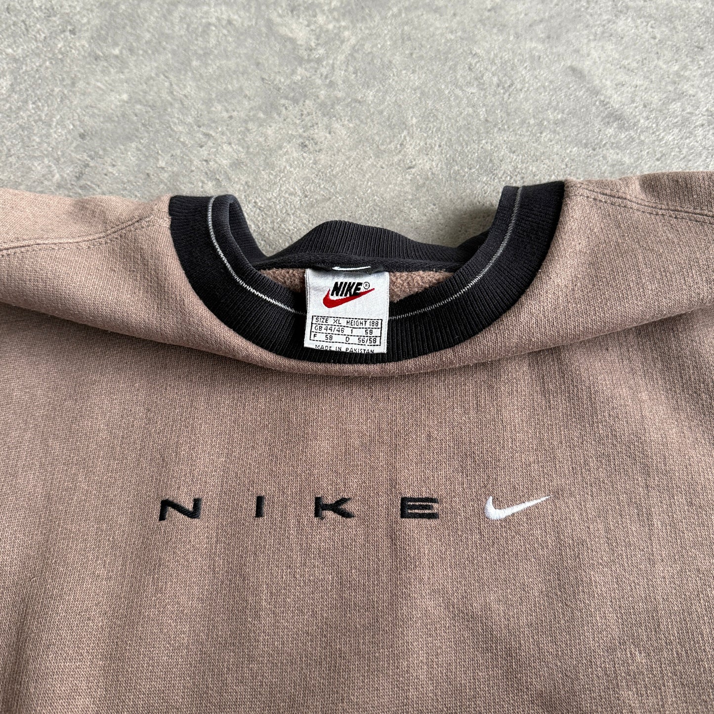 Nike 1990s heavyweight embroidered sweatshirt (XL)