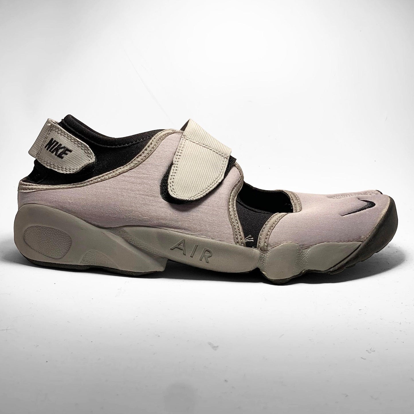 Nike Air Rift + Socks (2000s) - Known Source