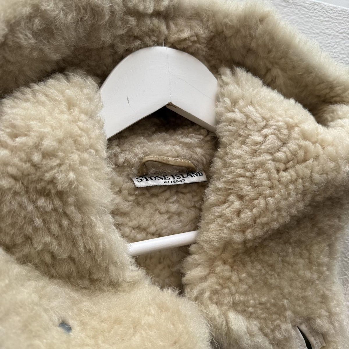 2007 Stone Island Hand Painted Shearling Jacket – Cream (M) | Medium, Multicoloured