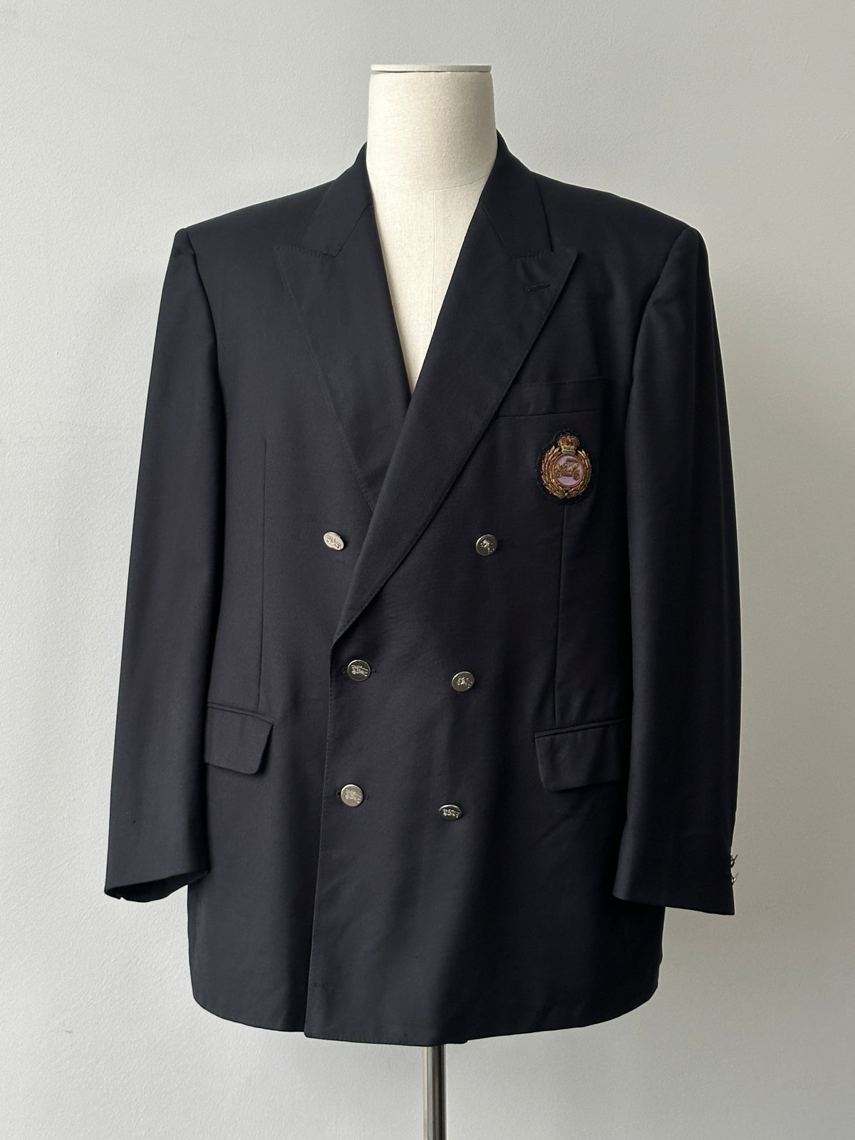 Burberry 1980s pure wool double-breasted blazer in size 46R, featuring classic tailored fit and signature check lining visible inside.