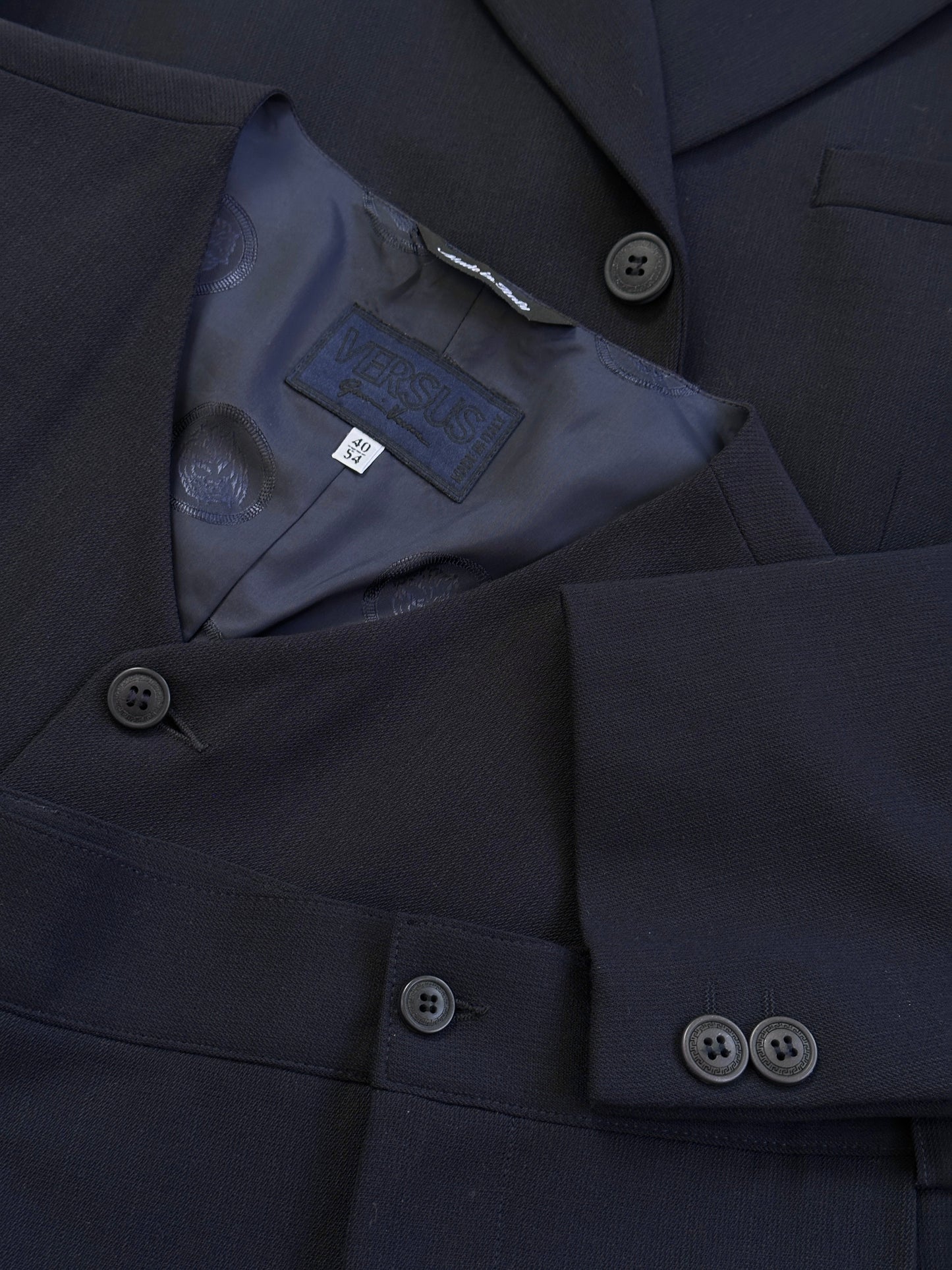 Gianni Versace Versus 1990s Three Piece Suit - 48R/W32