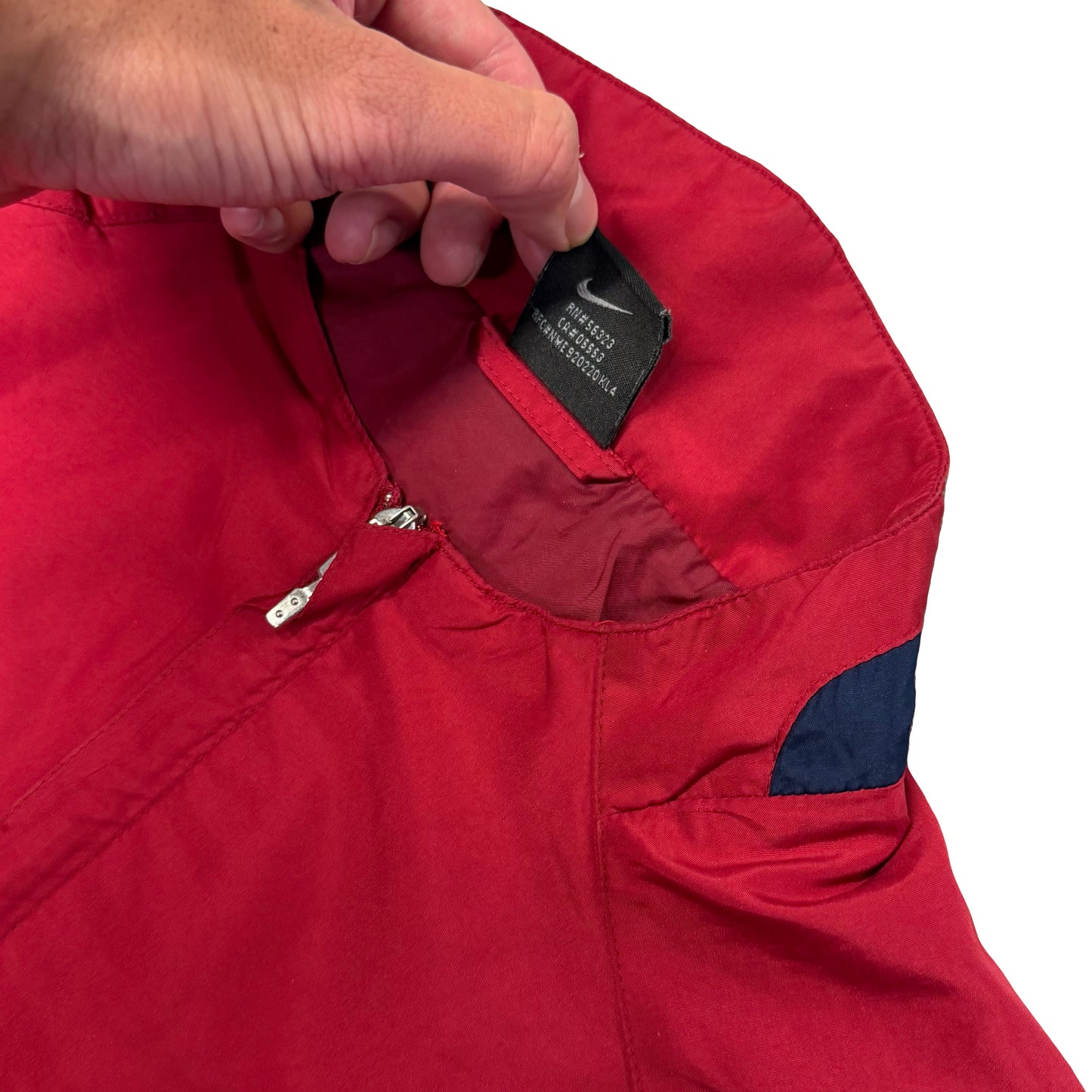 Nike Barcelona 2002/03 Tracksuit Top In Red (L)