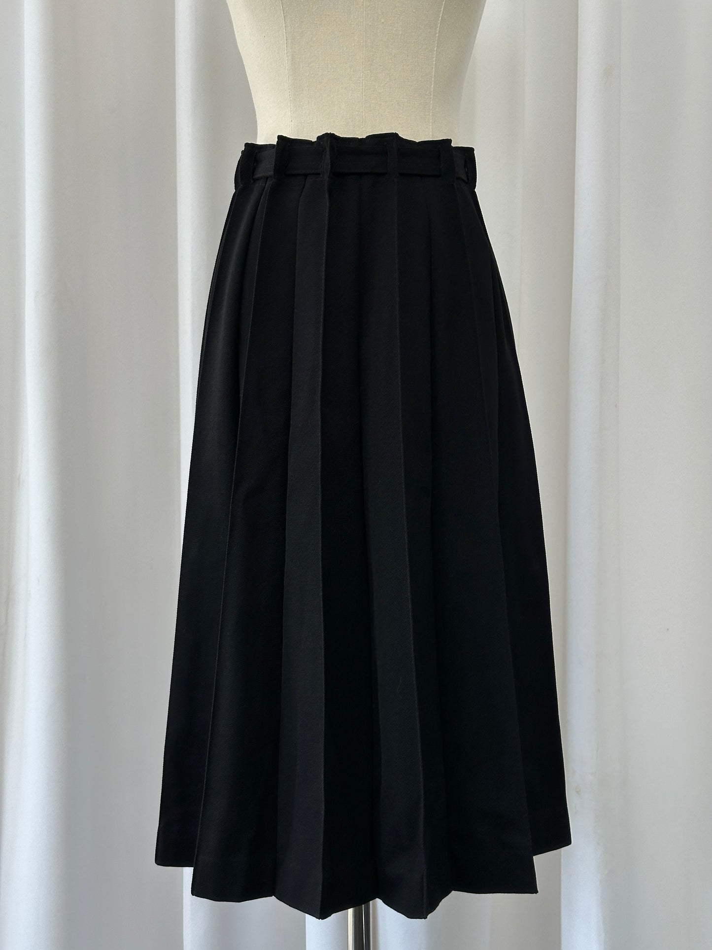 Vintage 1990s Wool Pleated Midi Skirt - W26