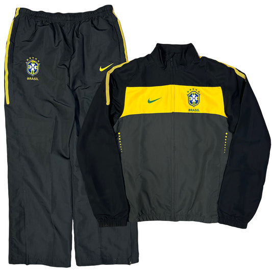 Nike Brazil 2010/11 Tracksuit In Black, Yellow & Grey ( L )