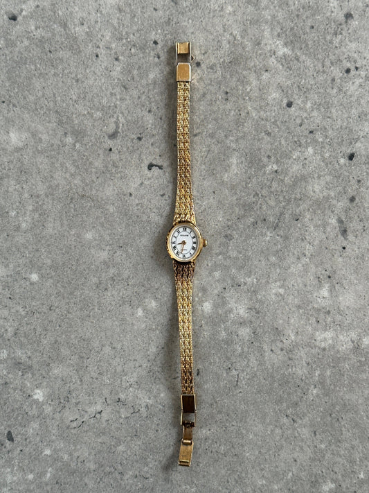 Accurist 1990s Gold Tone Analog Quartz Watch