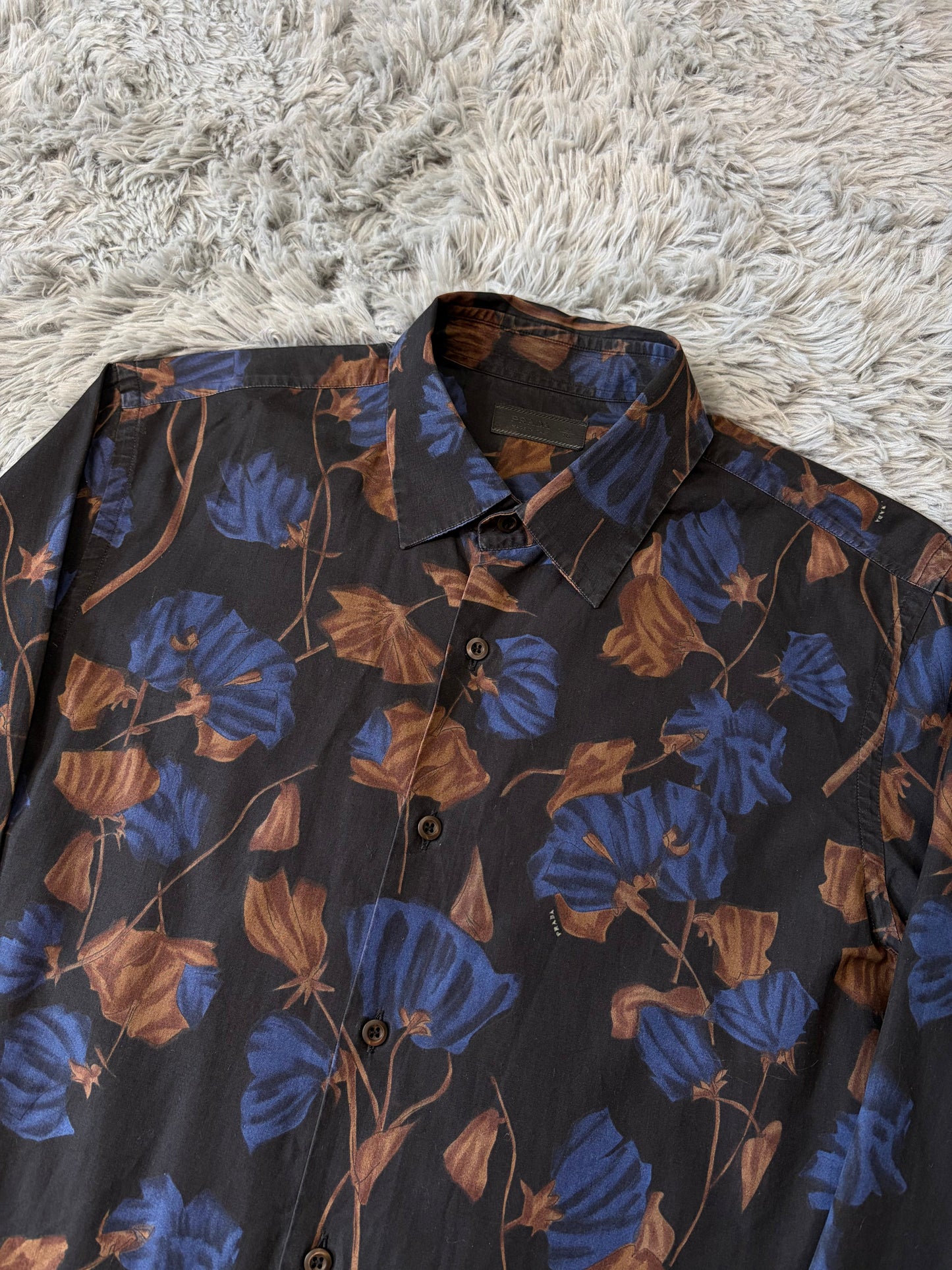 Prada Milano 2008 Hibiscus Black Floral Logo Shirt - M | O/S, Black