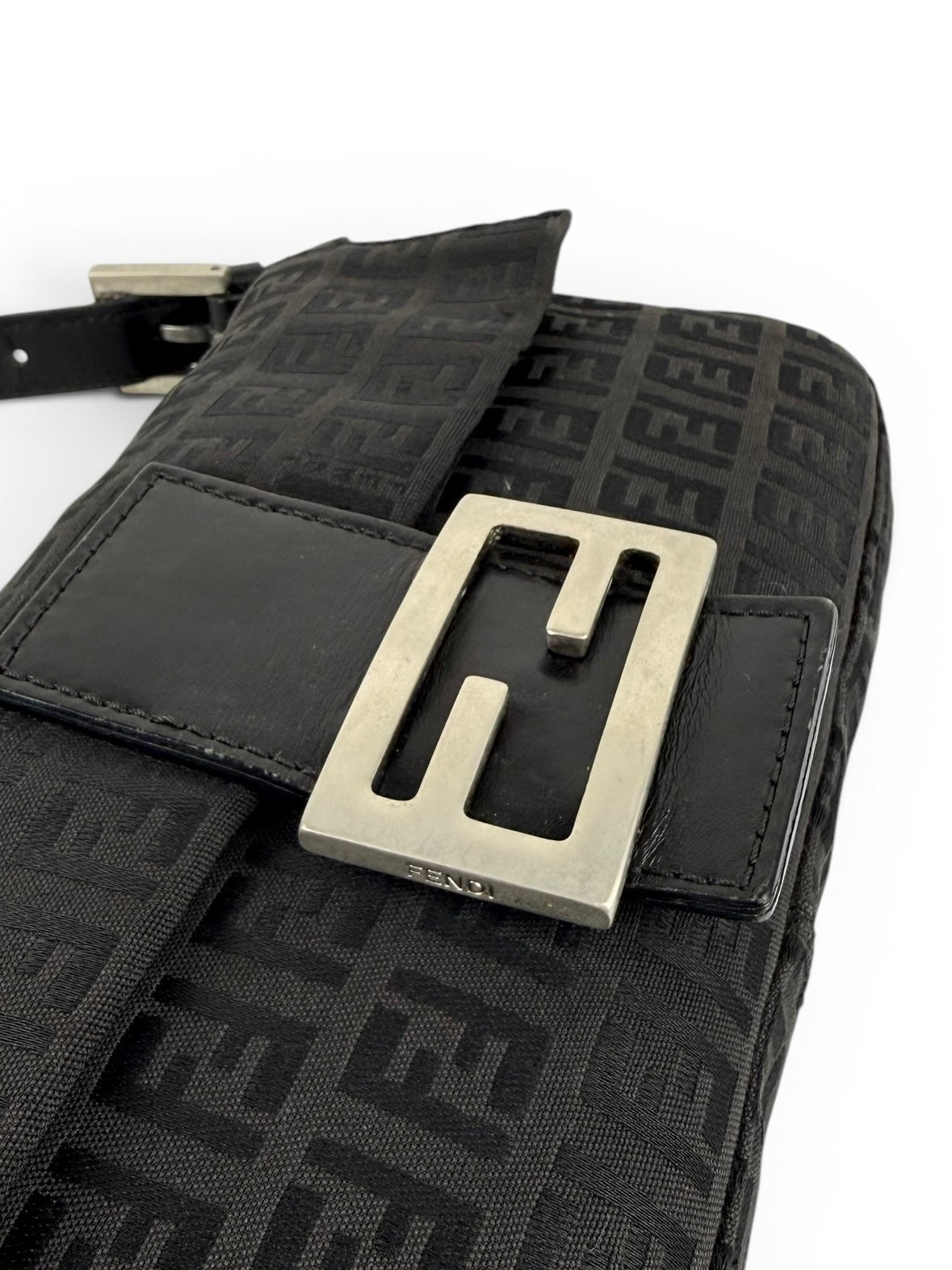 https://cdn.shopify.com/s/files/1/0812/5268/0004/files/8E760601-F2ED-4F54-8FE4-37CE02FD74D5.jpg?v=1777300801