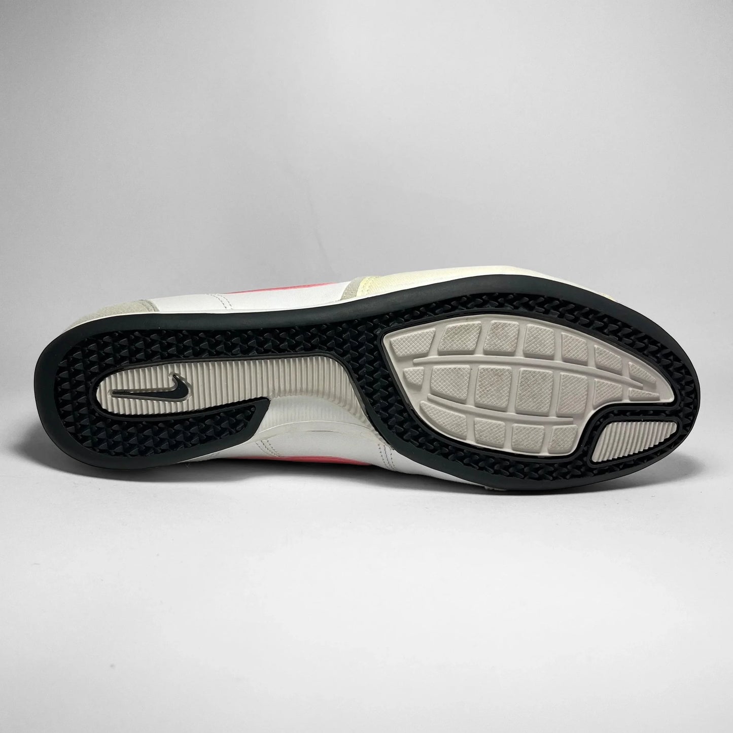 Nike WMNS Revengeance MTR (2006)