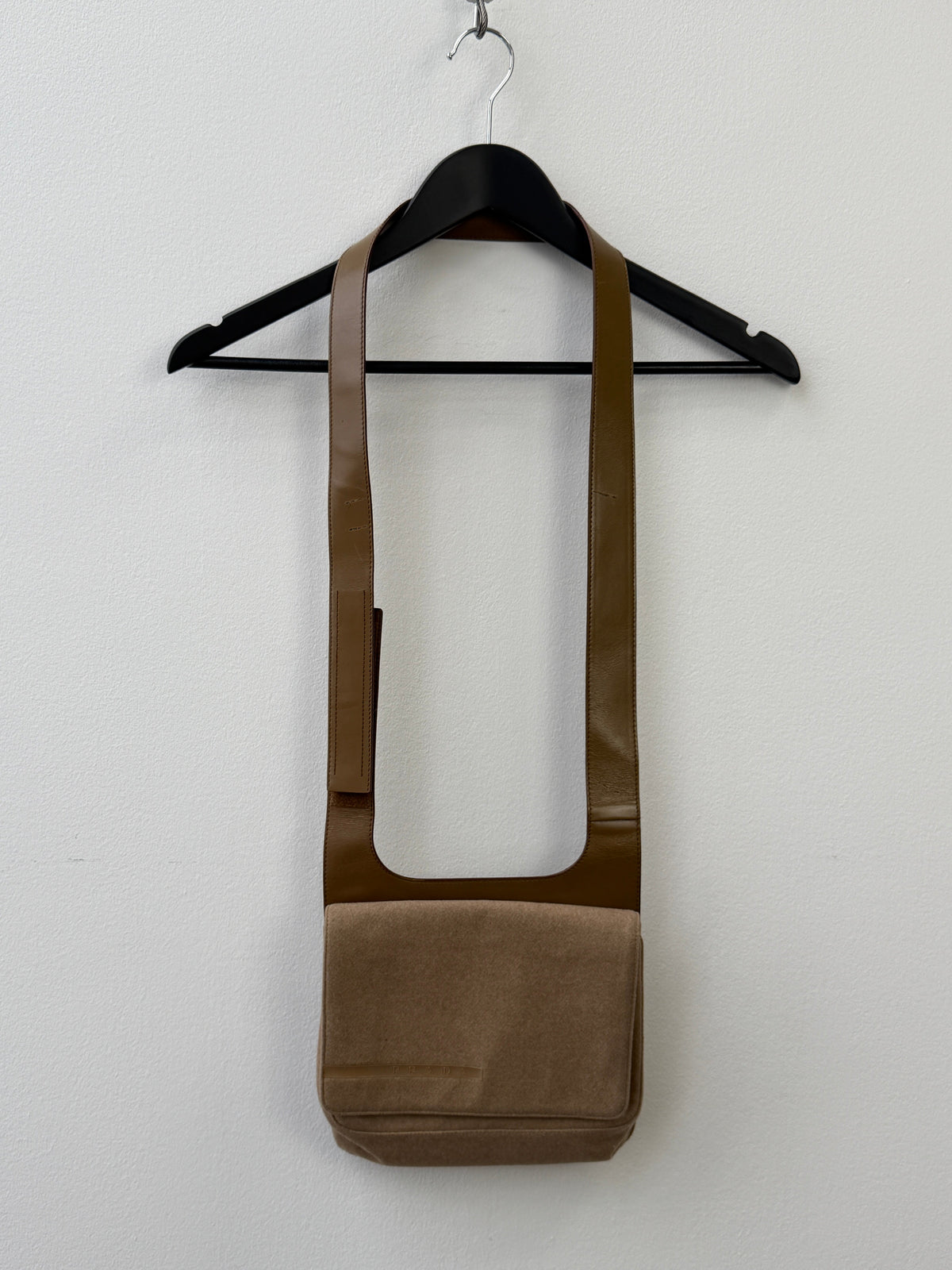 Prada Spring Summer 1999 Wool & leather Side Bag | O/S, Brown