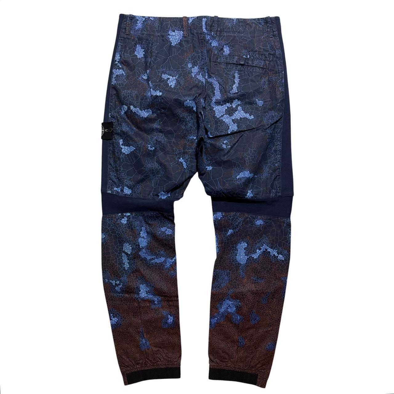 Stone Island Heat Reactive Cargo Trousers | W33, Blue