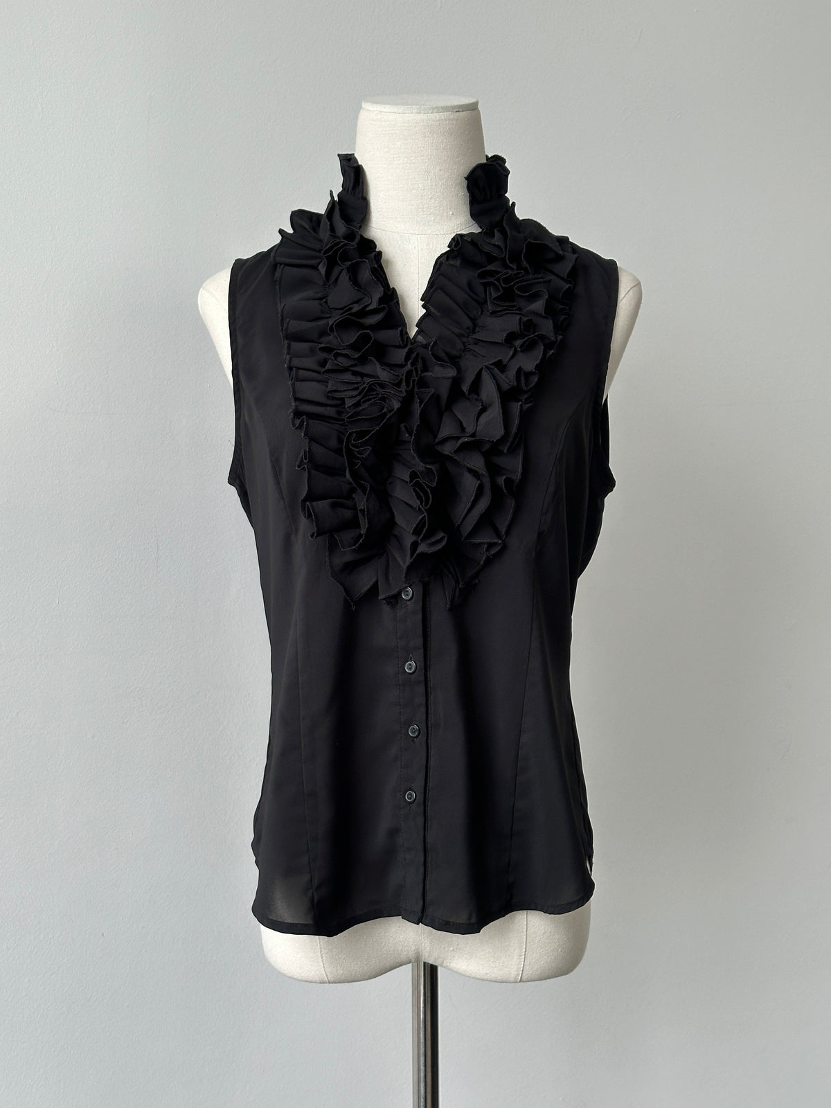 Vintage 2000s Sleevless Ruffle Top - S-M