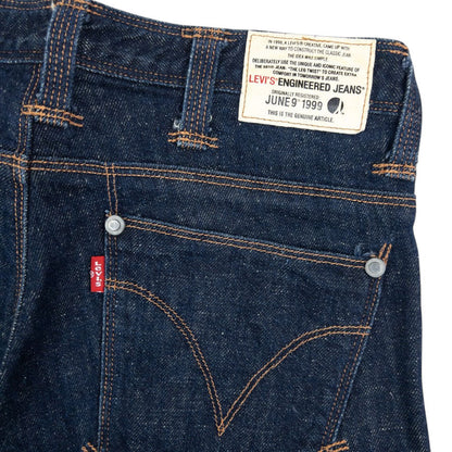 Vintage Levi's Low Rise Curved Leg Denim Jeans Womens Size W30