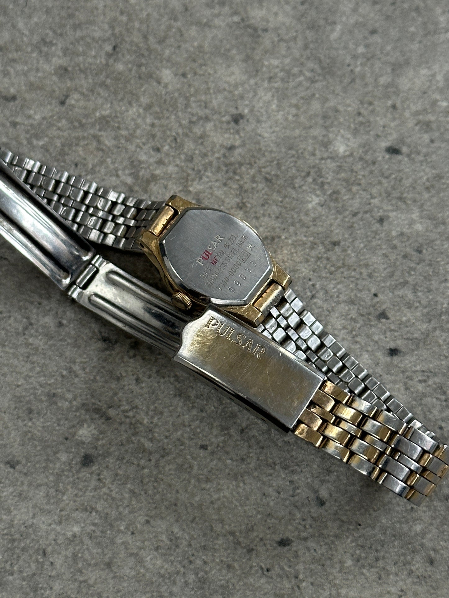 Pulsar 1990s Two Tone Round Quartz Watch