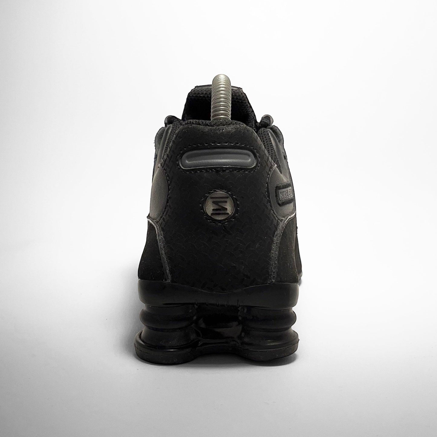 Nike Shox NZ Triple Black (2011) - Known Source