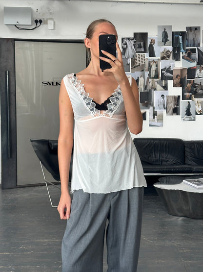 Vintage 2000s Lace Top - M/L