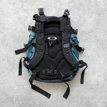 Oakley Software 2000s technical utility backpack (22”x18”)