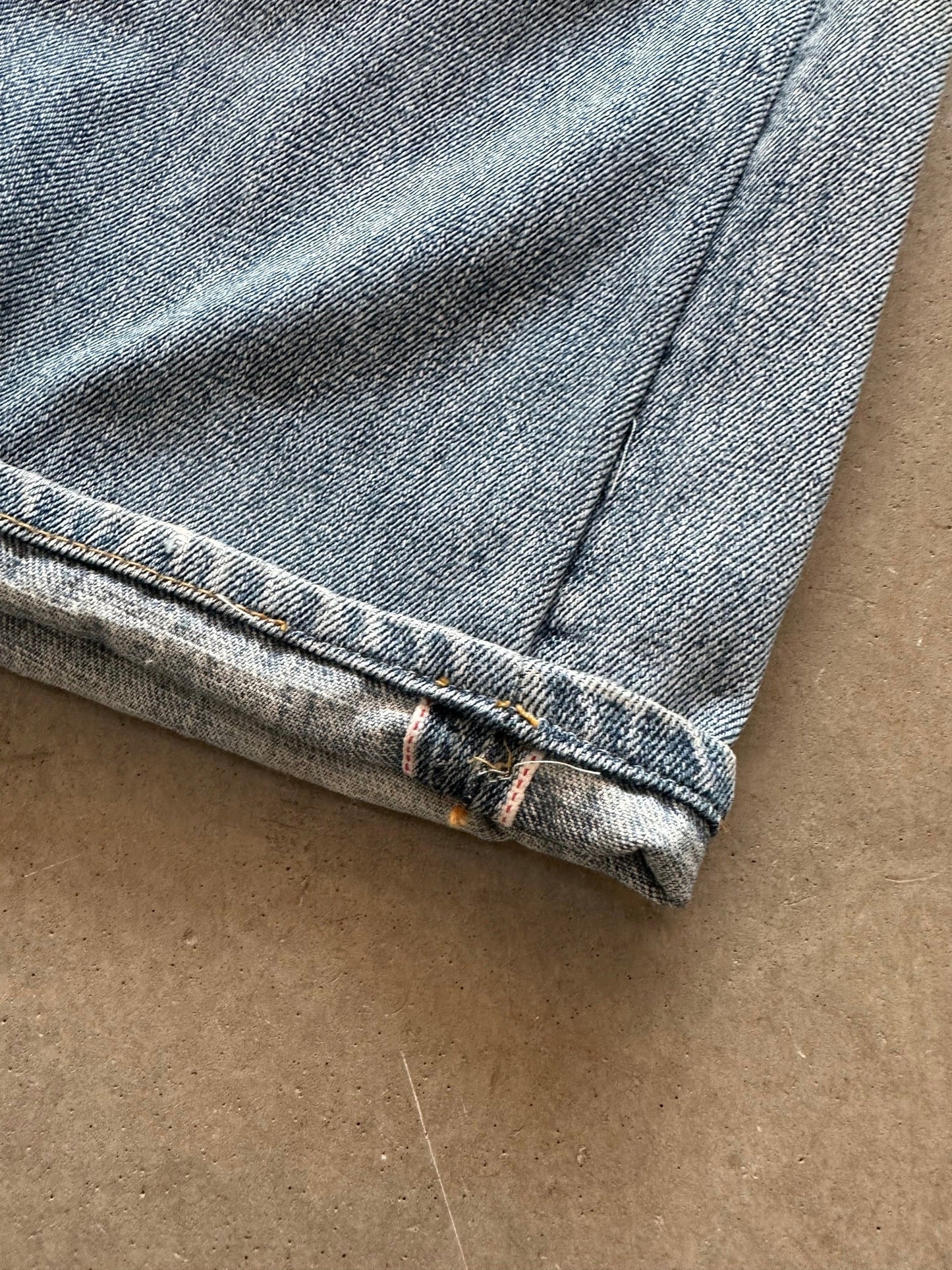 1990's Levi's 501 Repaired ‘Big E’ Selvedge Jeans - 34 x 30 | W34, Red