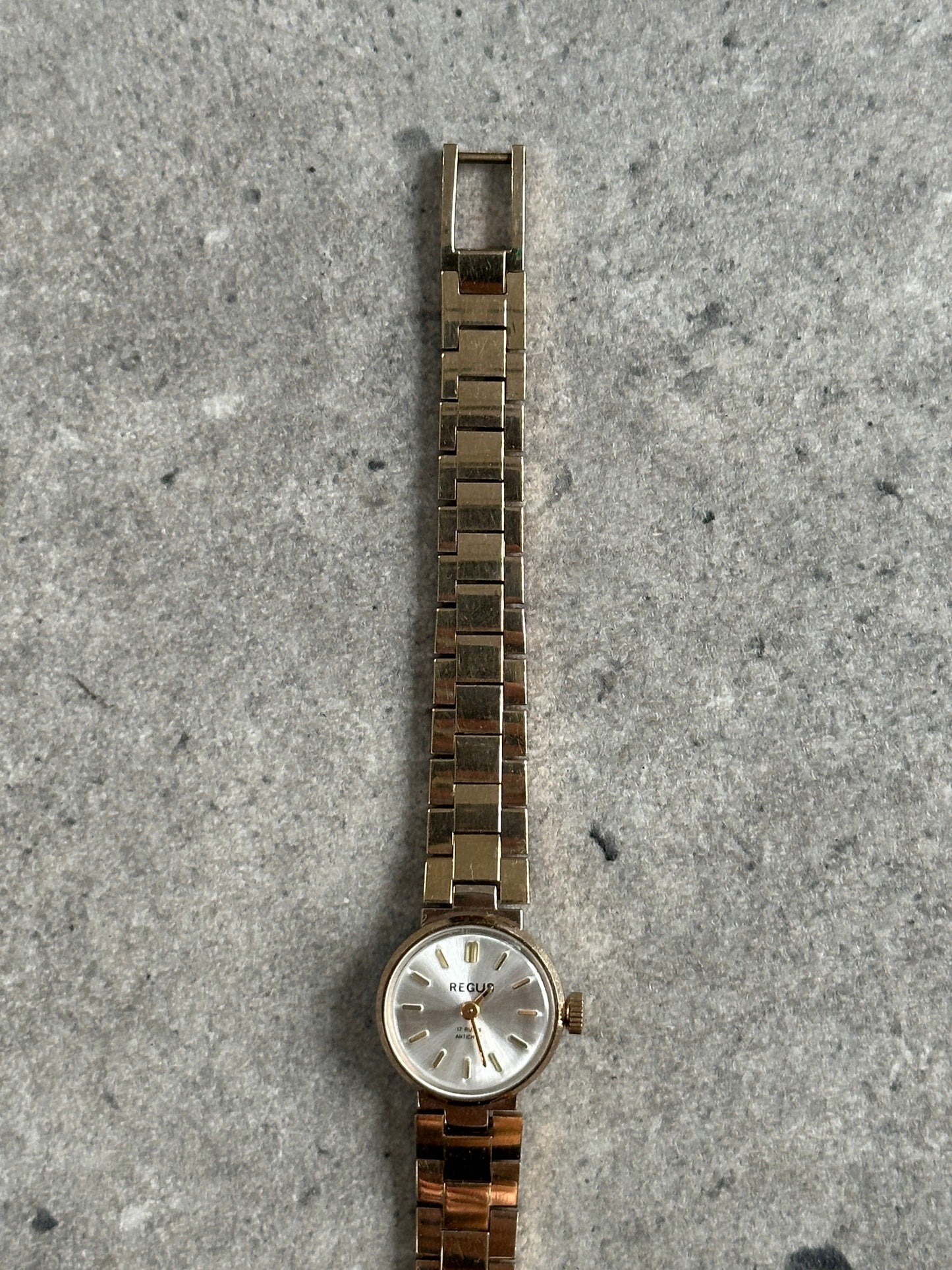 Regus 1970s Swiss Jewel Gold Tone Mechanical Watch