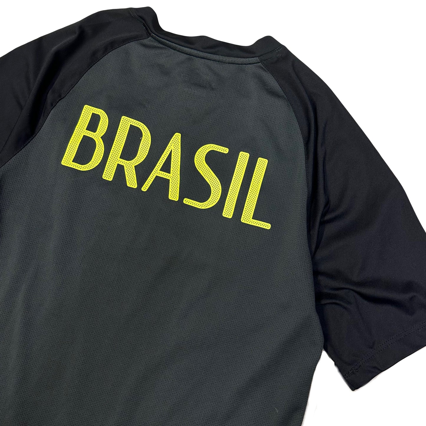 Nike Brazil 2014/15 Training Shirt In Black ( L )