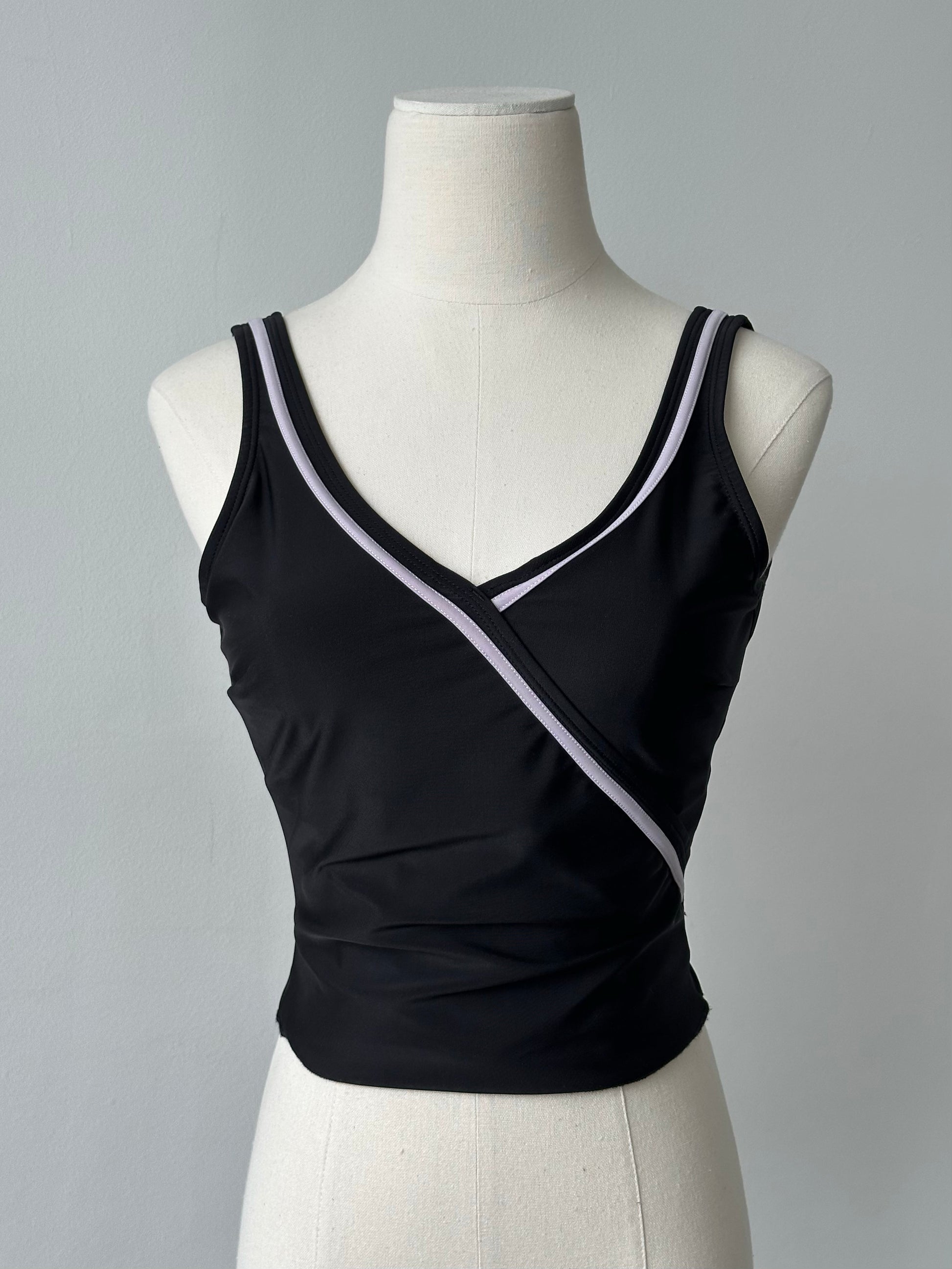 Vintage 2000s Backless Sleeveless Crop Top - S-M