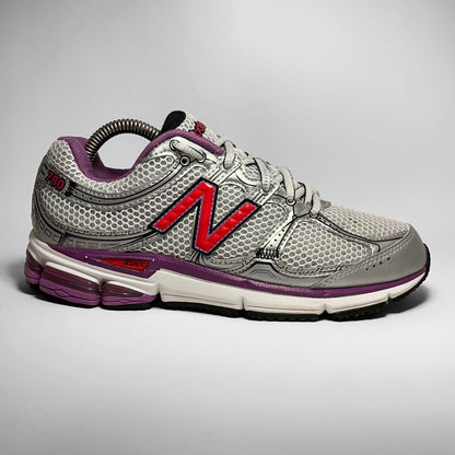 New Balance 780 (2000s) - Known Source