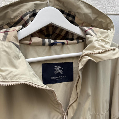 Burberry Vintage 2000s Nylon Hooded Smock – Beige (XL) | Extra Large, Beige